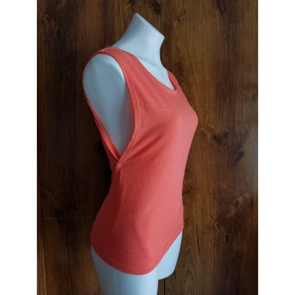 Lucy Savasana Coral Sleeveless Tee - Picture 2 of 5